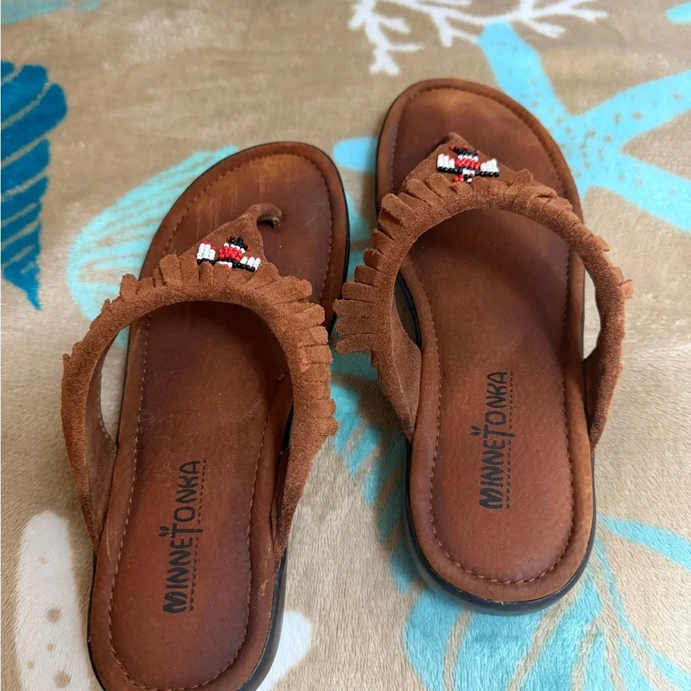 Minnetonka Brown Beaded Fringe Sandals~Size 6~EUC - Picture 3 of 5